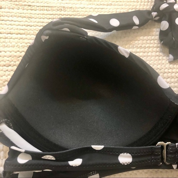 NWT Tempt Me Black and White Polka Dot Bikini Top Size Medium - Picture 6 of 9